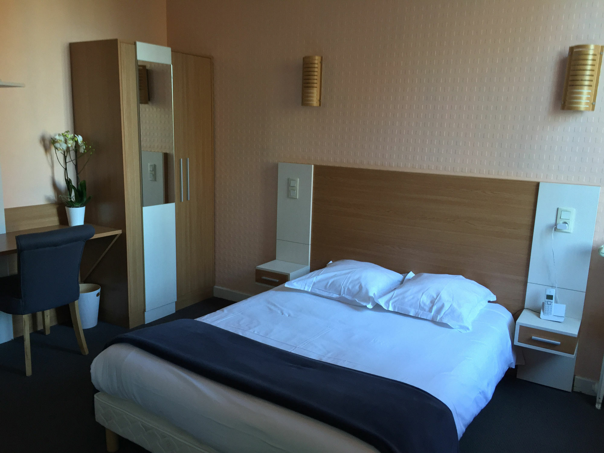 Citotel Hotel Le Chapon Fin Брив-ла-Гаярд Екстер'єр фото